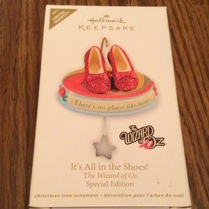 It’s All in the Shoes! Wizard of Oz Hallmark Ornament